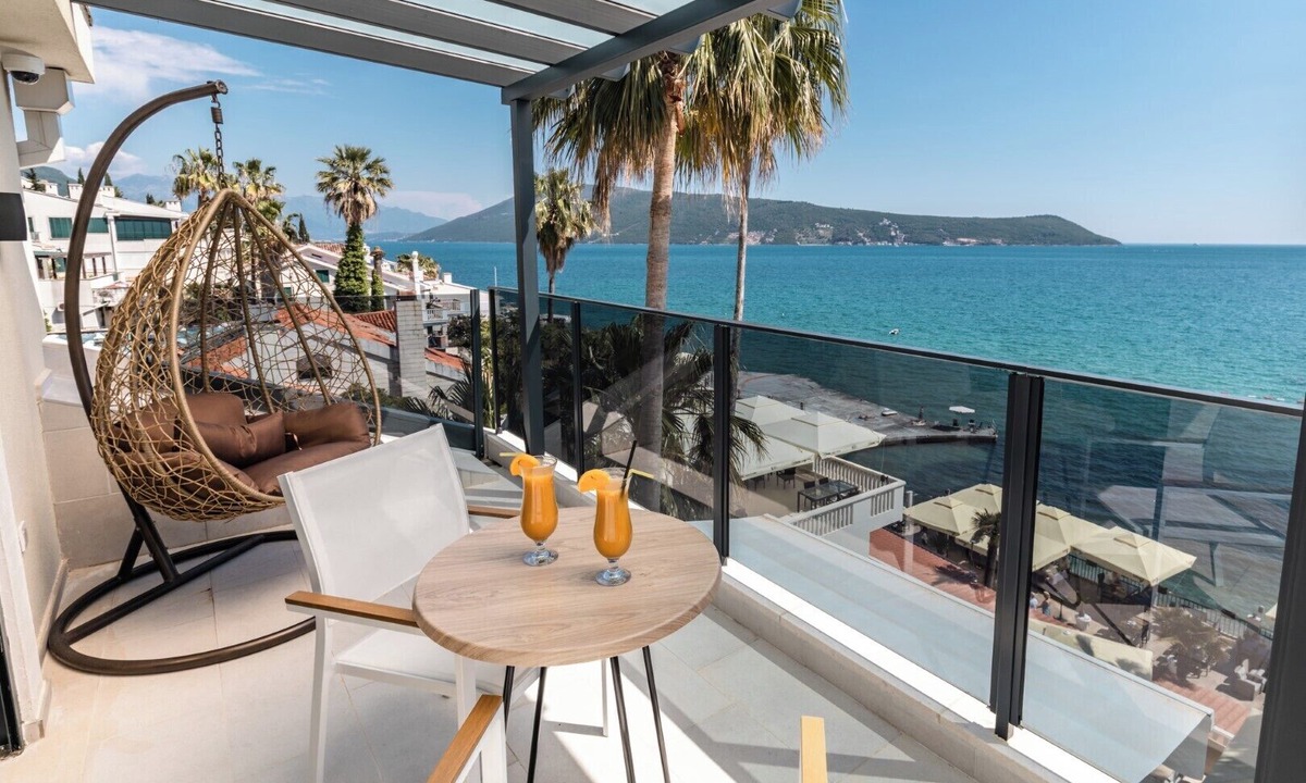 Herceg Novi Hotel | Hotel Vila Hedonija