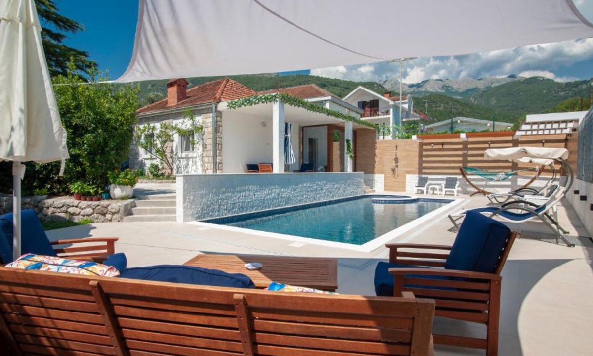 Prijevor Apartment | Villa D Apartments