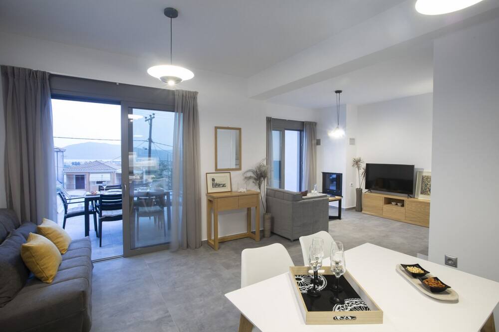 Apolpaina Villa | Aloft Luxury - Villa Argia with sea view