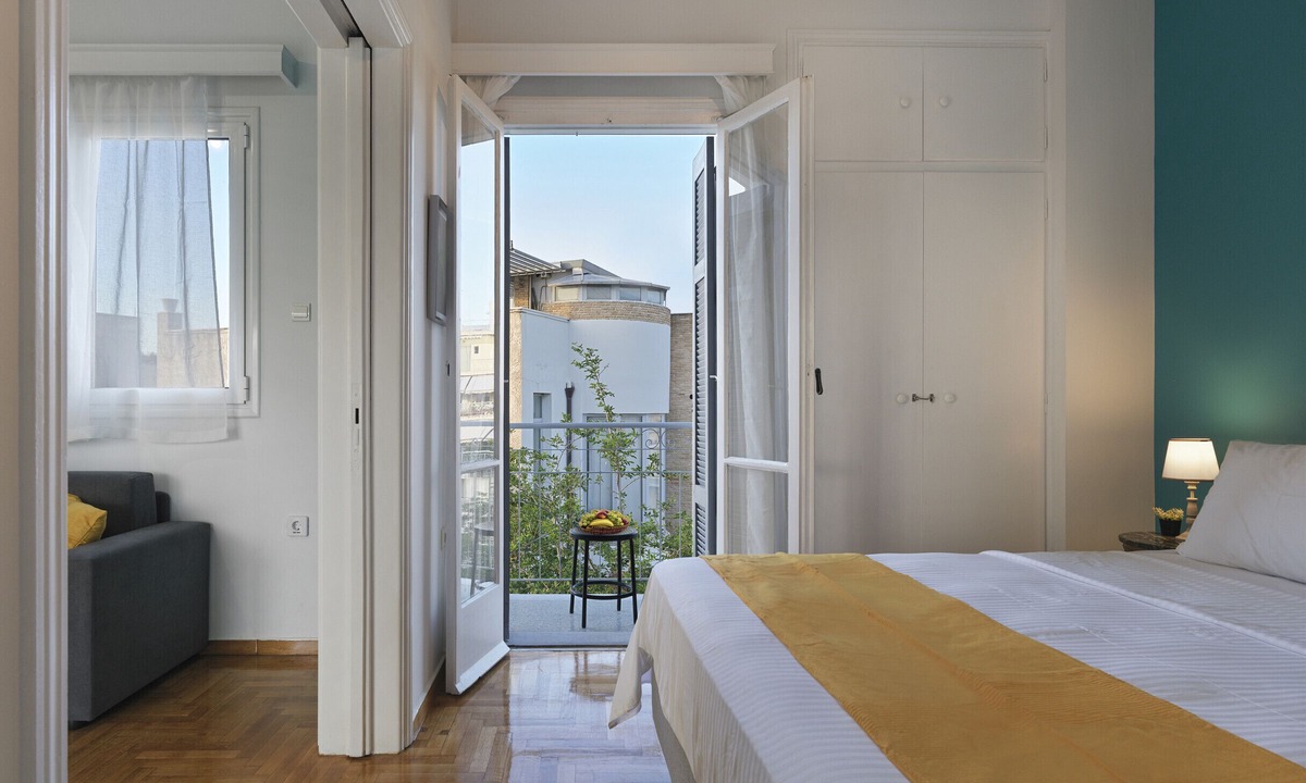 Kerameikos Apartment | AgiouOrous10 · Acropolis view top floor apartmen