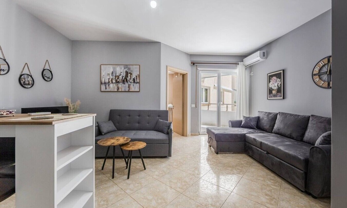 Vlore Apartment | Lungomare Comfort 2BR Stay by PikHost