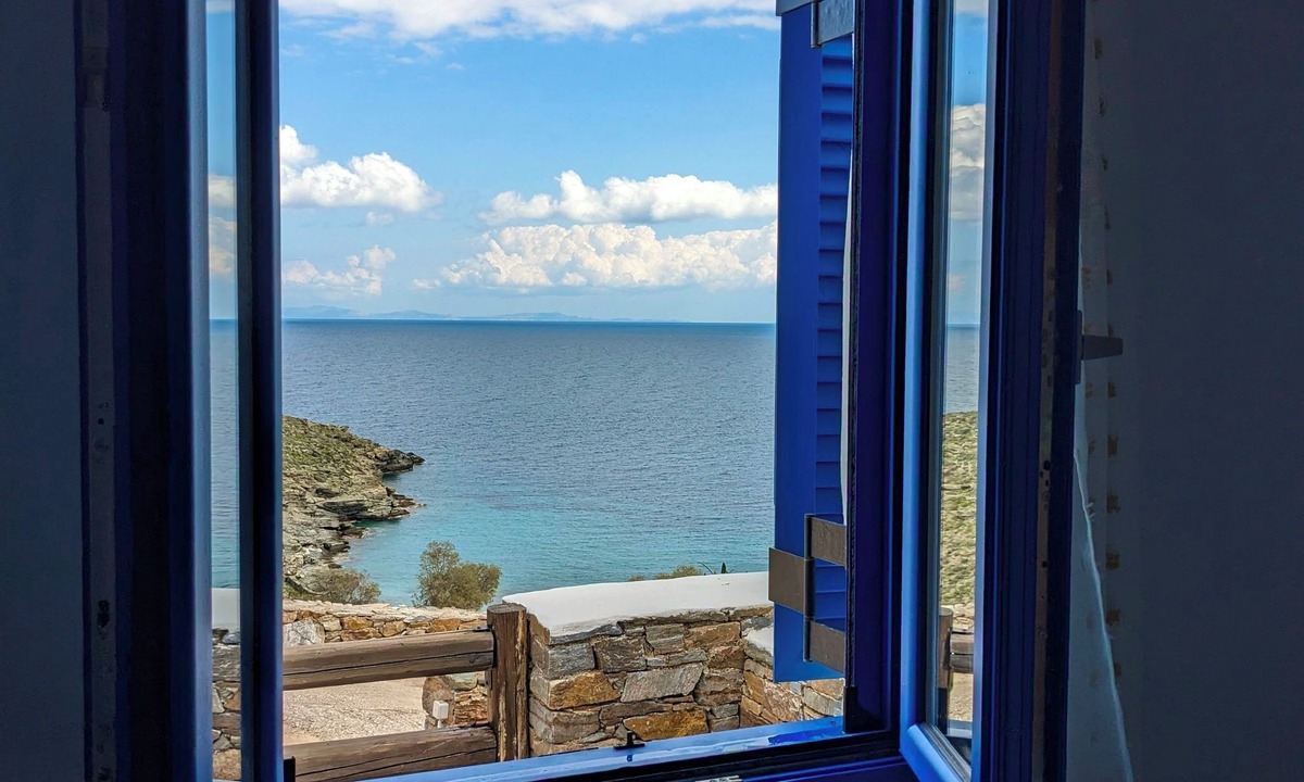 Loutra Apartment | Tranquil Seaside Escape by the beach, Sea View