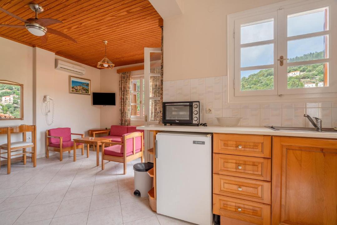 Kioni Apartment | Captain's Dion Apartments