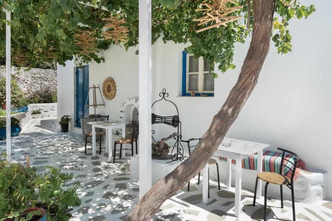 Amorgos Town Apartment | Politimis Studio N1