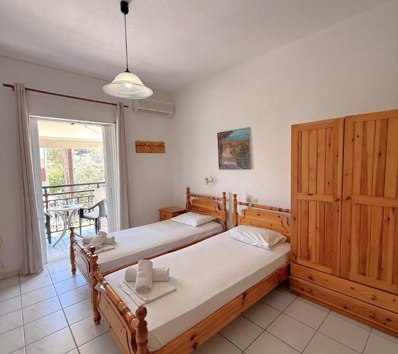 Alikanas Apartment | Vaso Alykanas Studios
