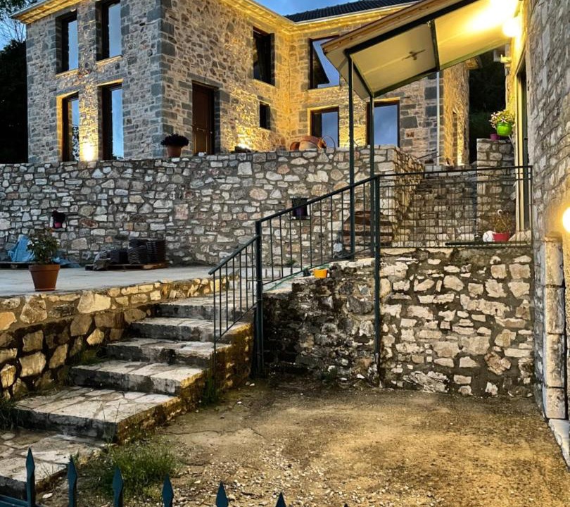 Mesovouni Apartment | Mesovouni Stone Suites 1