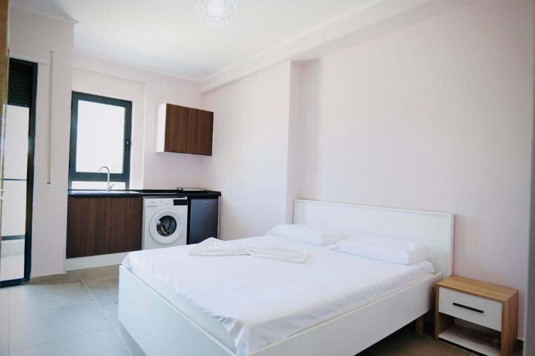 Radhime Apartment | Aren Couple