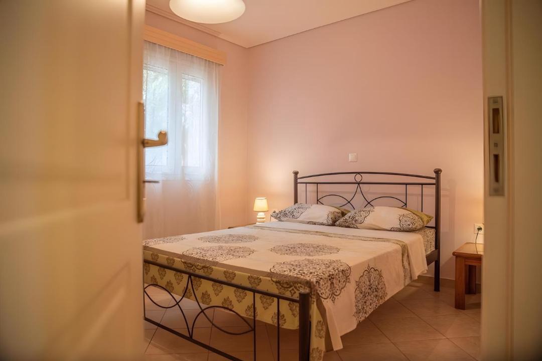 Kymi-Aliveri House | Evoia Village House
