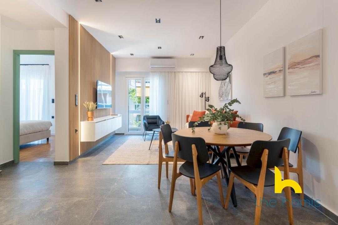 Kallithea Apartment | Sunlit Balcony Family APT Whirpool & Netflix