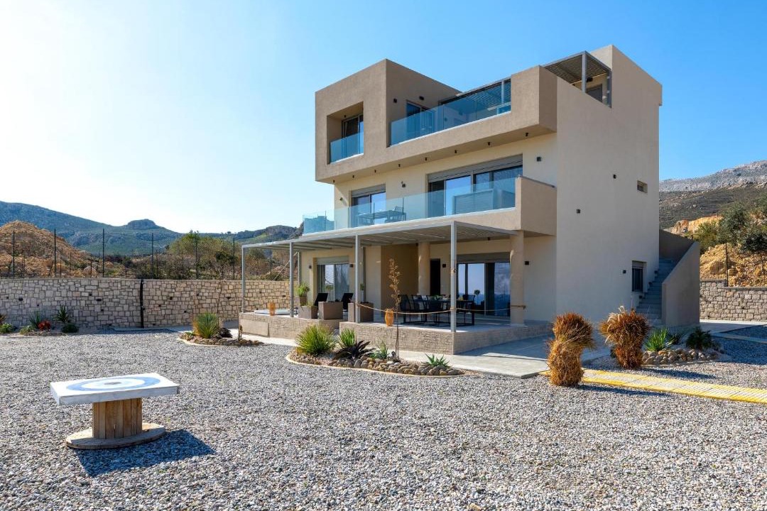 Stegna Apartment | Aquamarine Luxury Suites - Stegna - Beachfront, Jacuzzi , Smart Home, Great View