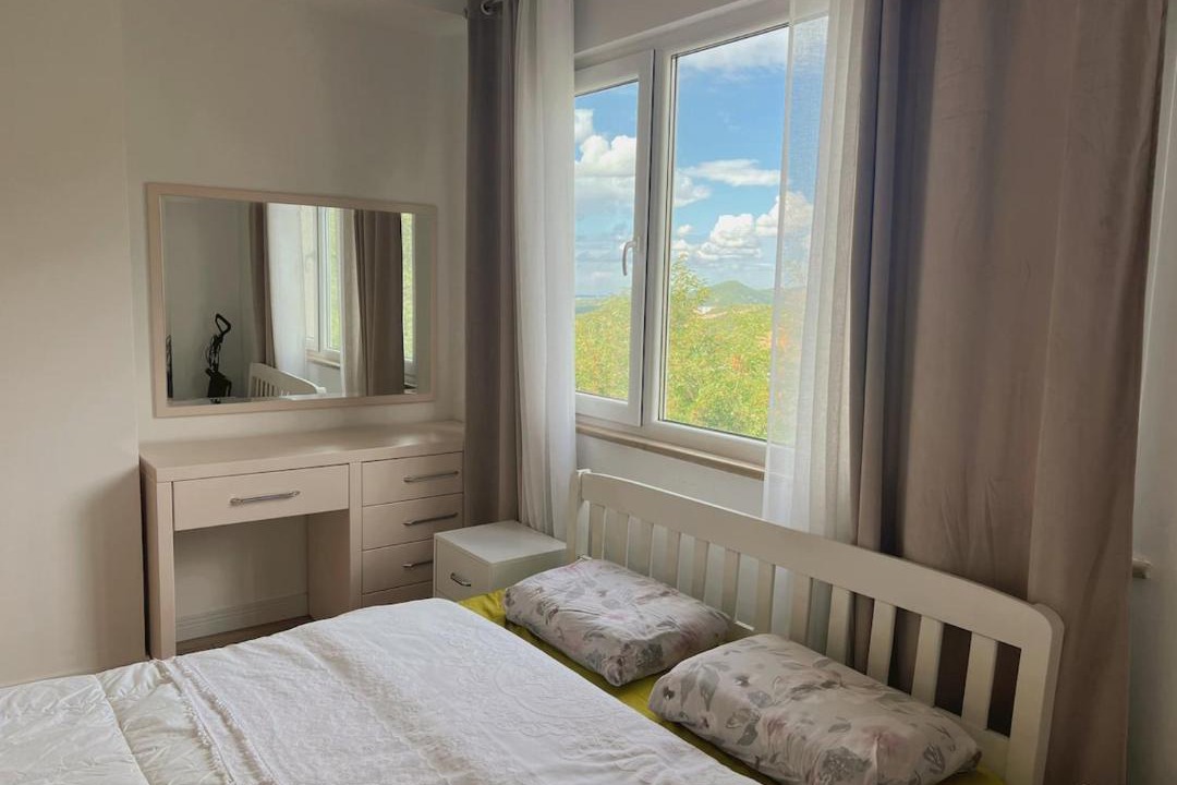 Dajt Apartment | Up in Tirana Apartment