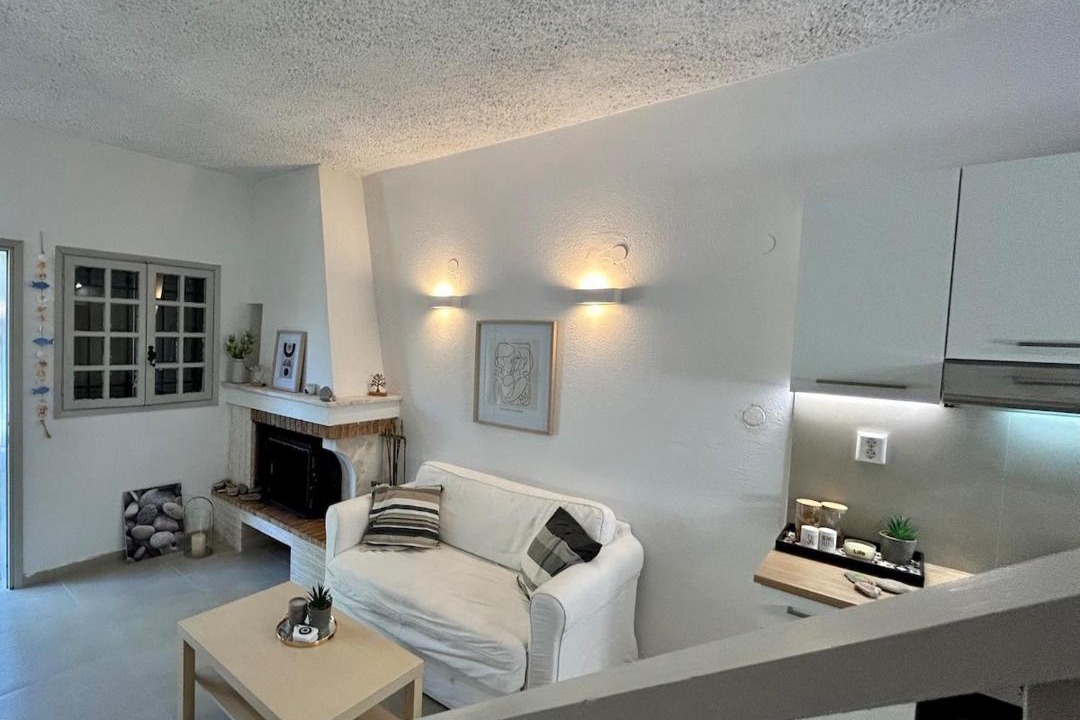 Selianitika Apartment | Casa Calma Selianitika Seaside by ΜΡS