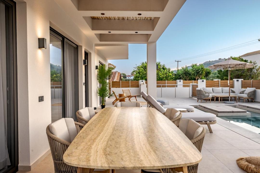 Kalamaki Villa | Anar Luxury Villas