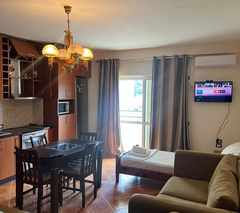 Himare Apartment | Gianni's apartment