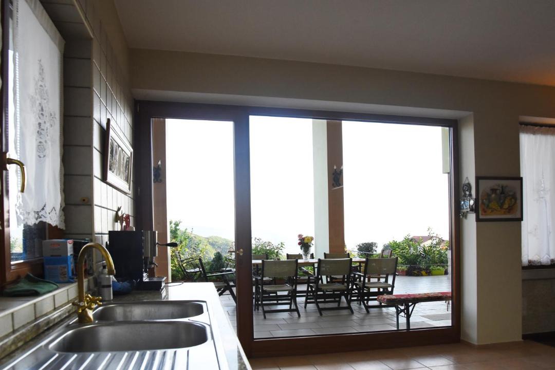 Dajt Villa | #IoniaHouse Surrel Villa