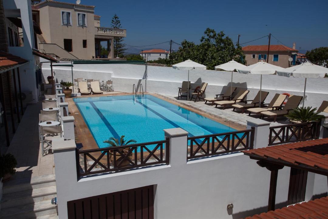 Spetses House | 7 Islands