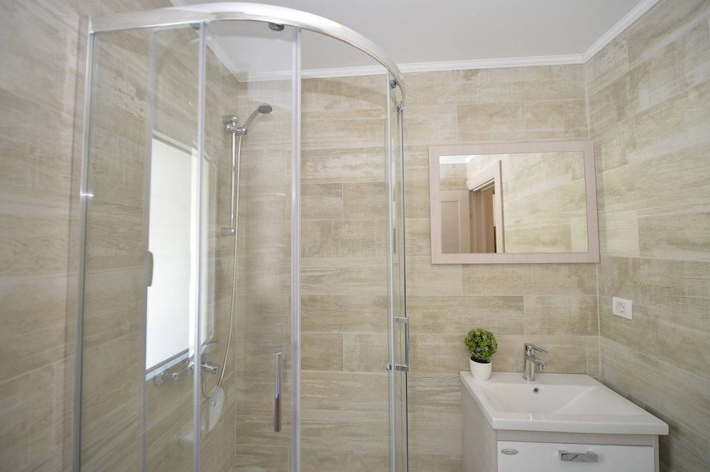 Photo of Bathroom in Orahovac
