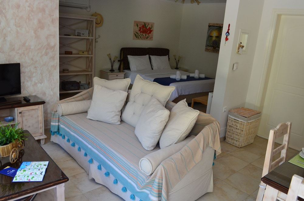 Photo of Livingroom in Egira