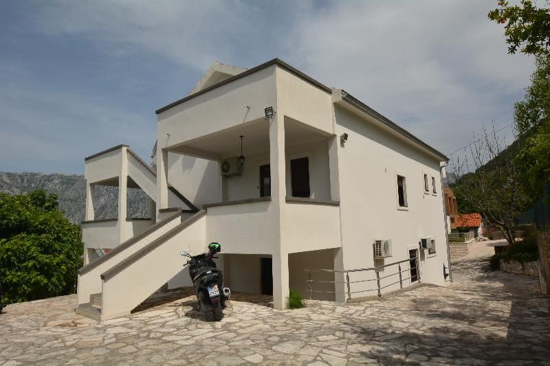 Photo of Buildings in Donji Stoliv