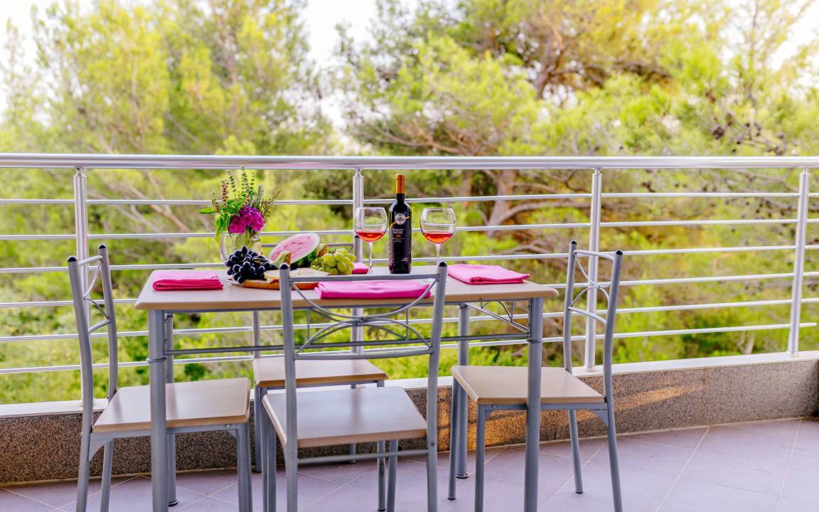 Photo of Patio Balcony in Sutomore