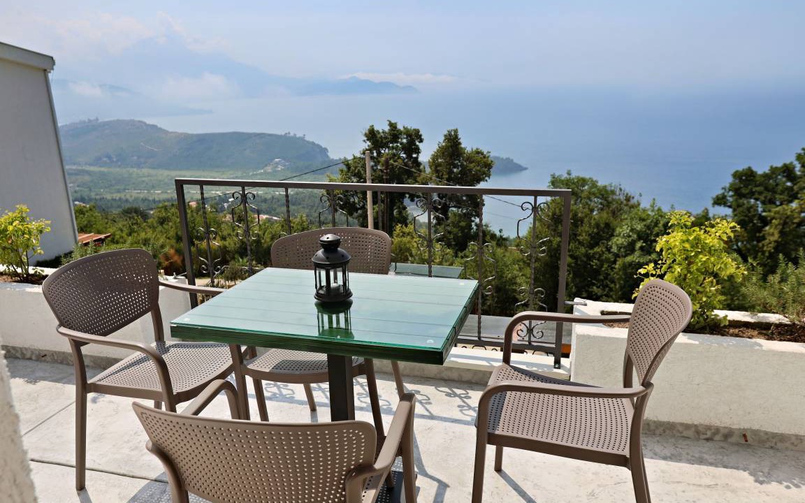 Photo of Patio Balcony in Sutomore