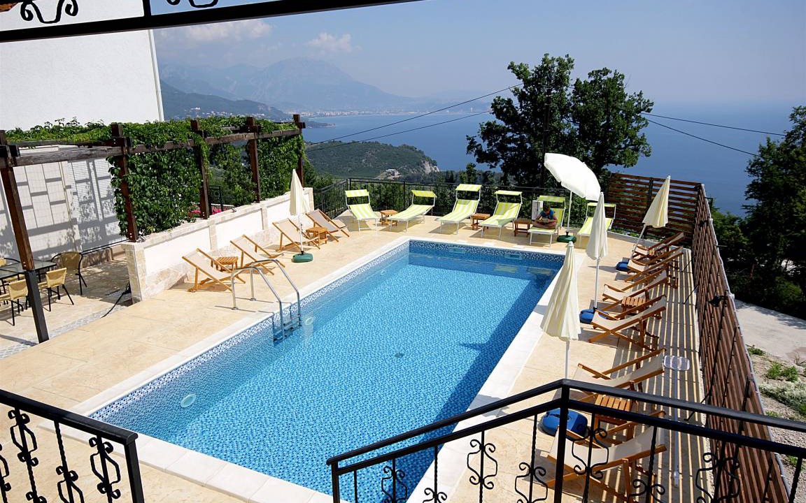 Photo of Patio Balcony in Sutomore