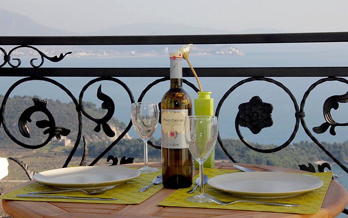 Photo of Patio Balcony in Sutomore