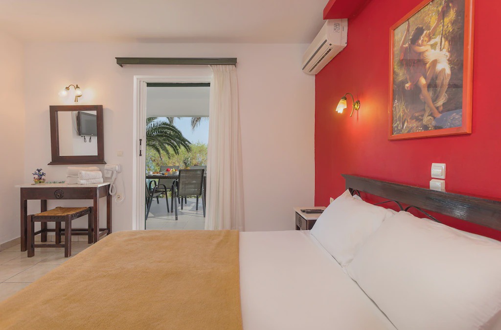 Photo of Bedroom in Alykes
