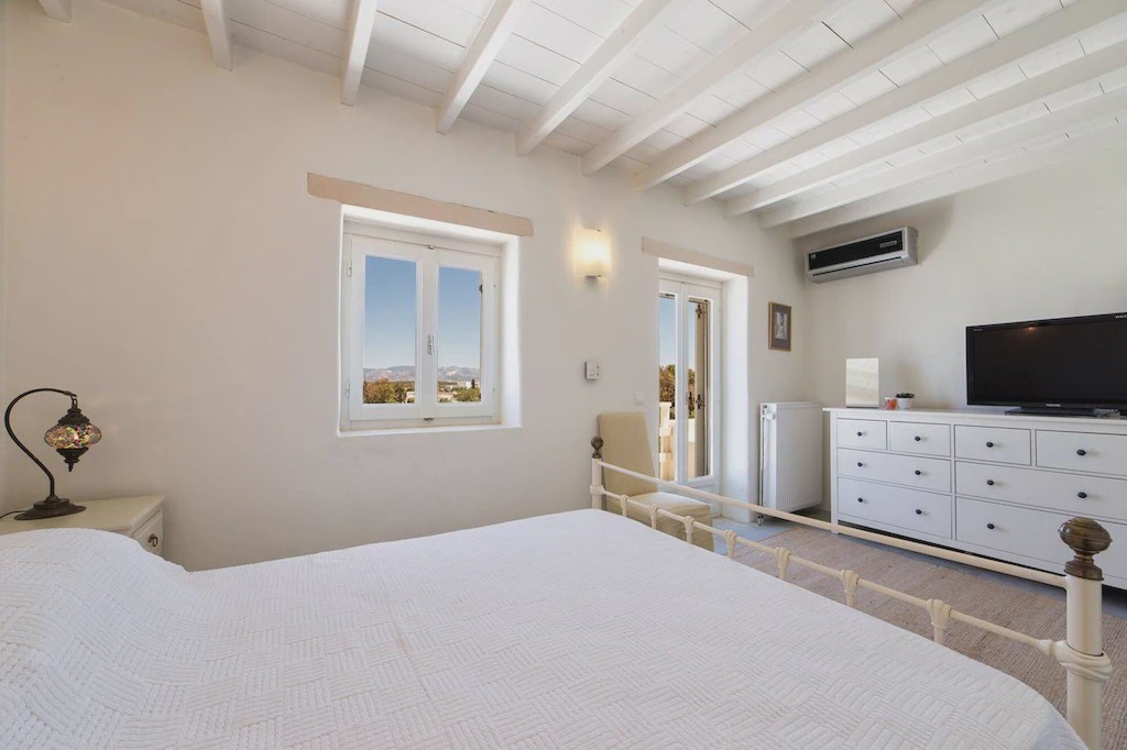 Photo of Bedroom in Paros