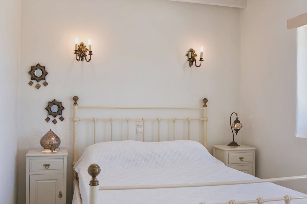 Photo of Bedroom in Paros