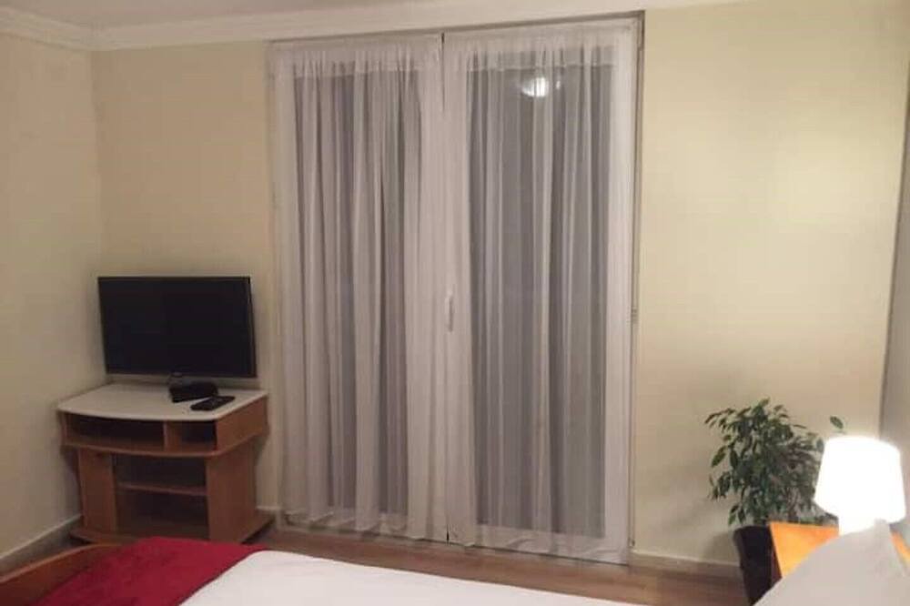 Photo of Bedroom in Igalo