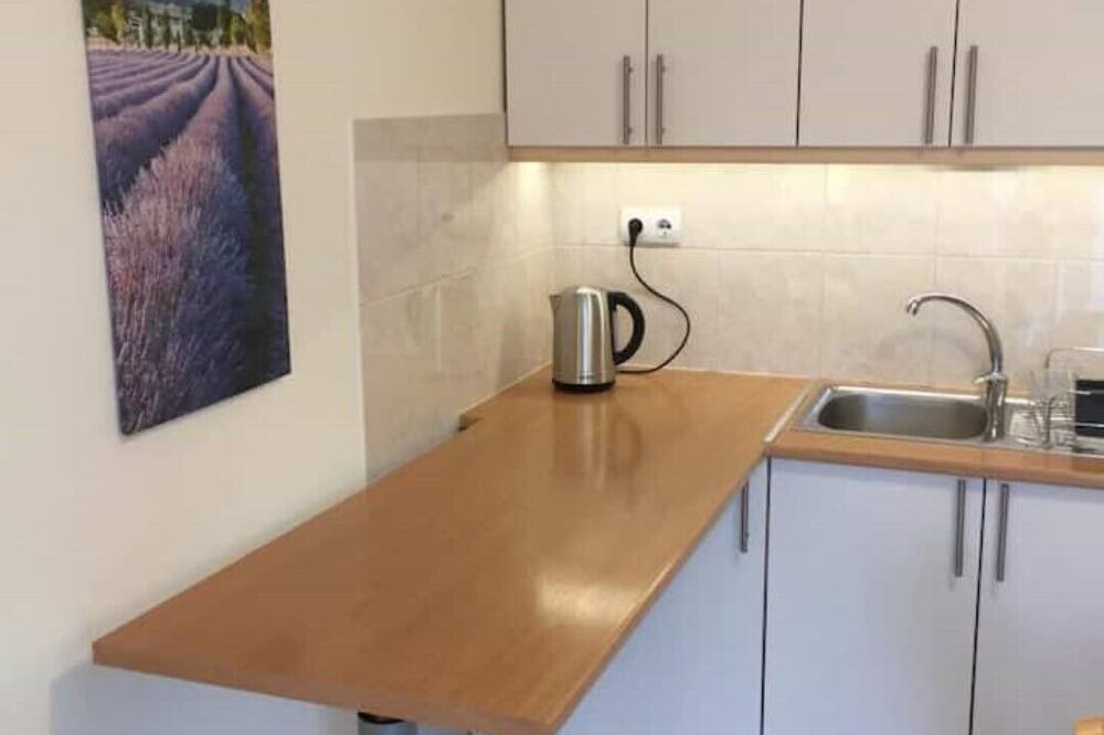 Photo of Kitchen in Igalo