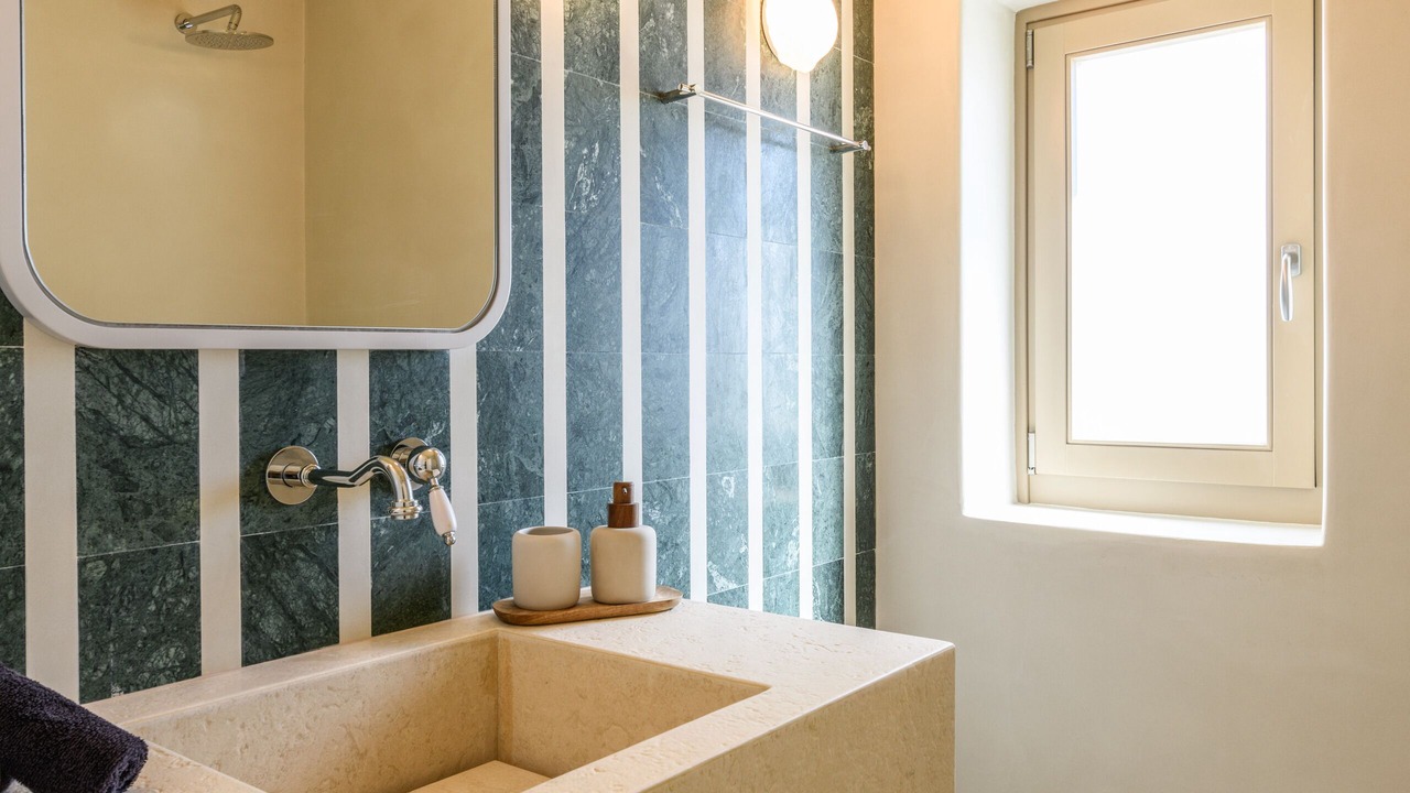 Photo of Bathroom in Ano Mera