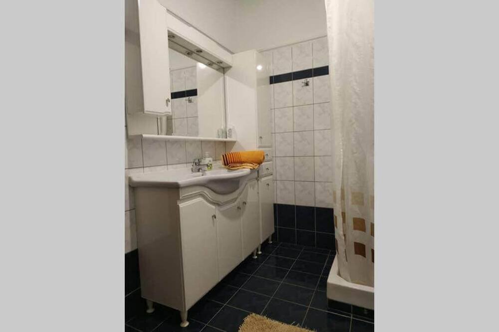 Photo of Bathroom in Kalambaka