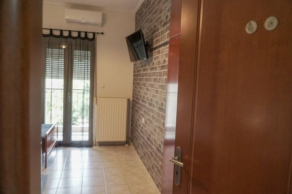 Photo of Bedroom in Kalambaka