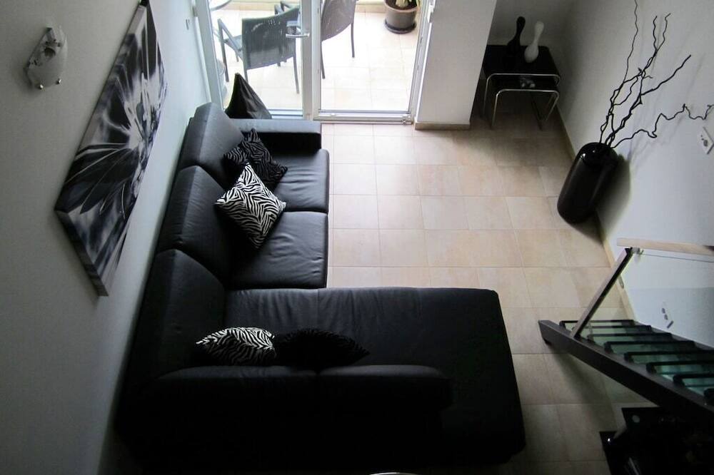 Photo of Livingroom in Muo