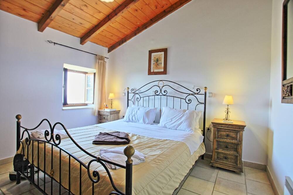 Photo of Bedroom in Vlachopoulatika