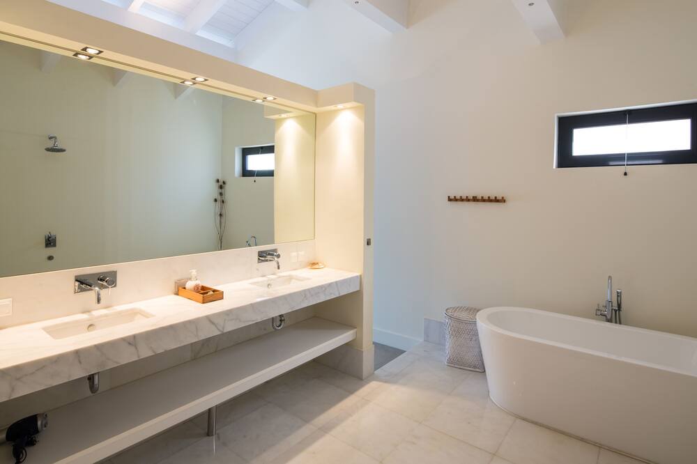 Photo of Bathroom in Evgiros