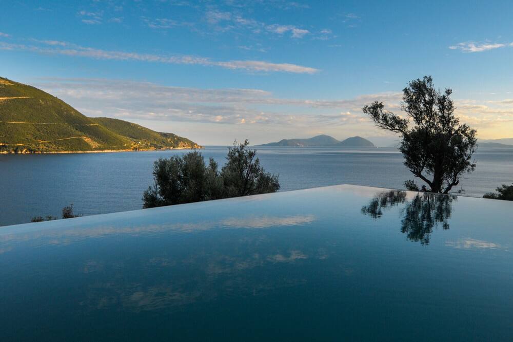 Photo of Outdoor in Evgiros