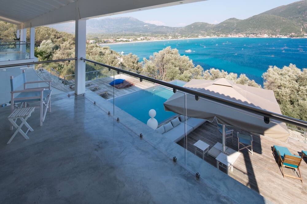 Photo of Outdoor in Evgiros