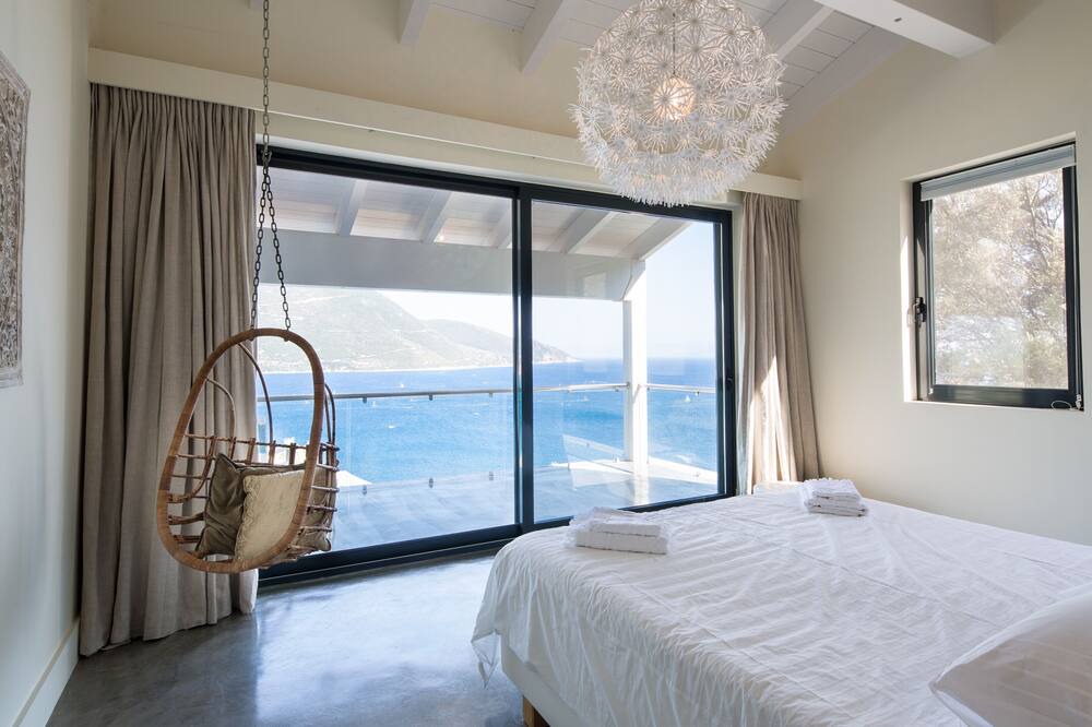 Photo of Bedroom in Evgiros