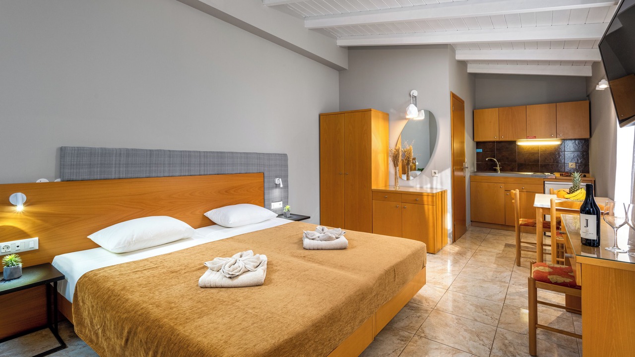 Photo of Bedroom in Ialyssos