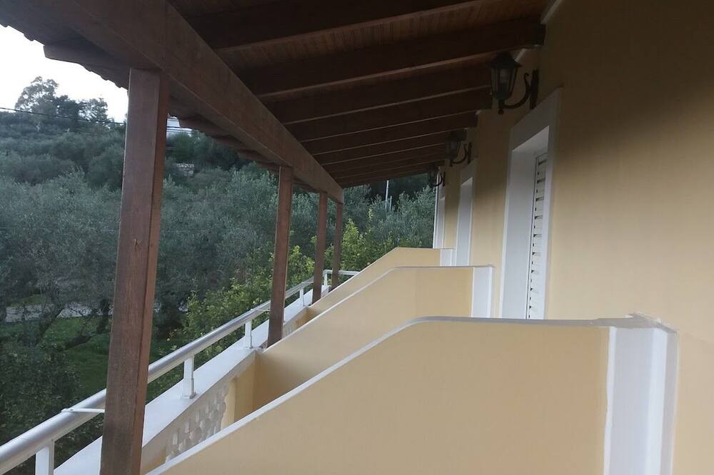 Photo of Patio Balcony in Agrilia