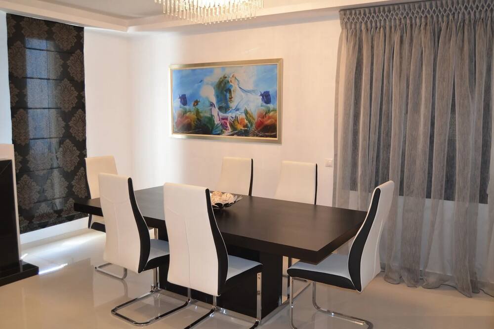 Photo of Kitchen in Perama