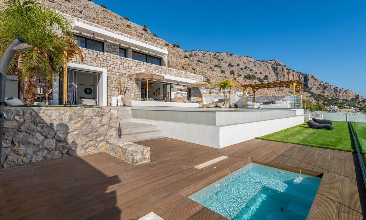 Photo of Outdoor in Lardos