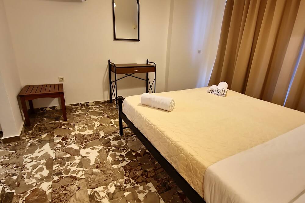 Photo of Bedroom in Melikia