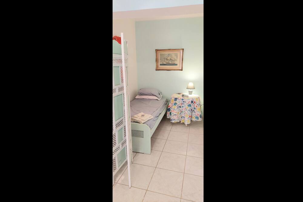 Photo of Bathroom in Anavyssos