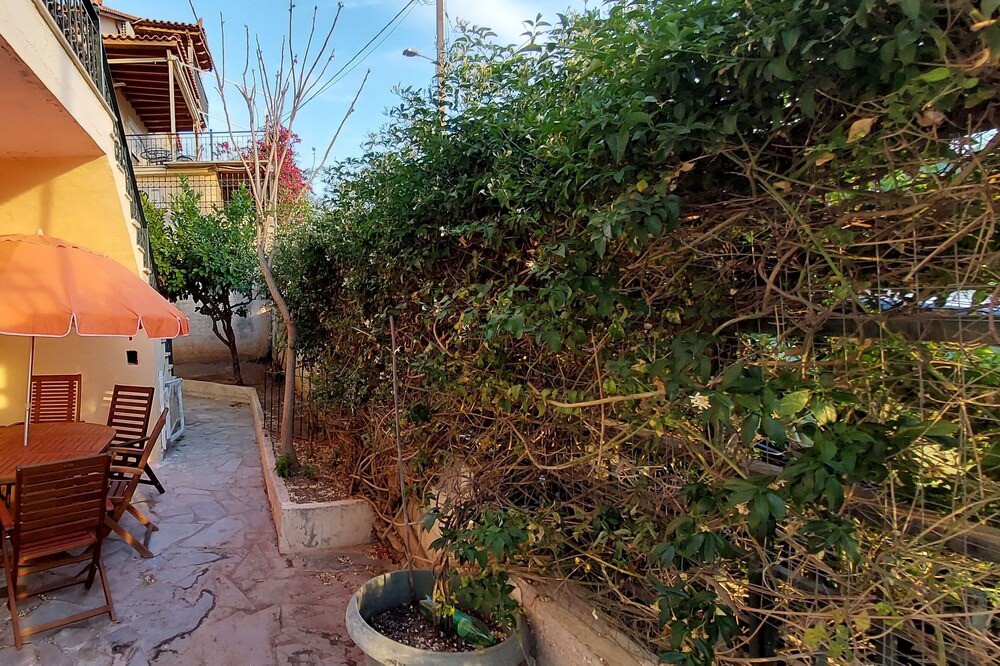 Photo of Patio Balcony in Anavyssos
