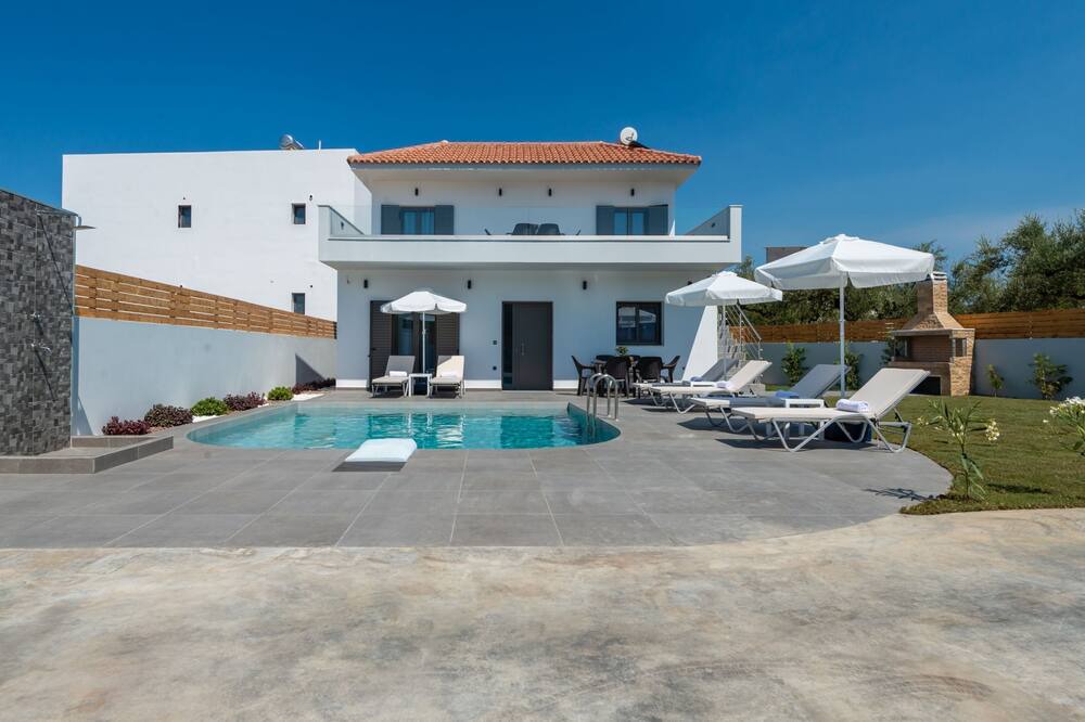 Photo of Outdoor in Kalpaki