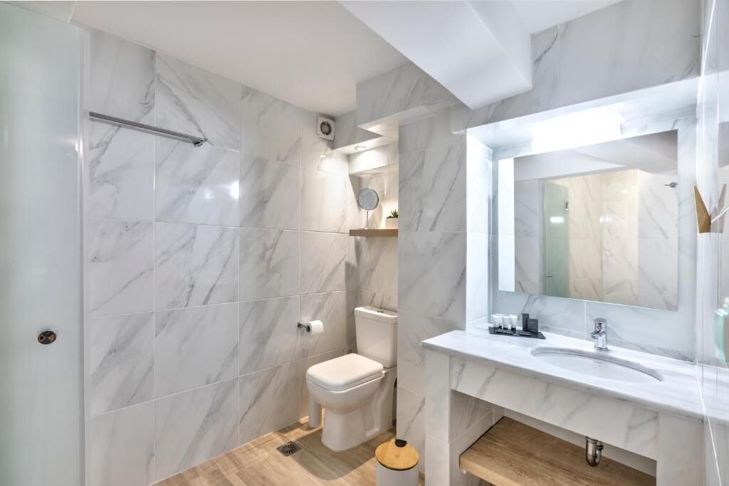 Photo of Bathroom in Monastiraki